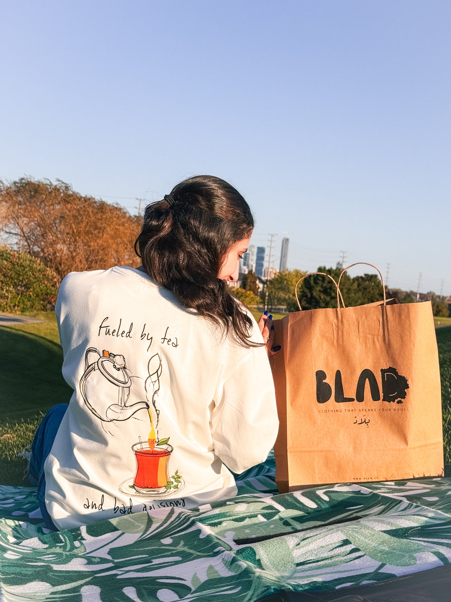 Tea & Decisions Long Sleeve (REGULAR FIT)